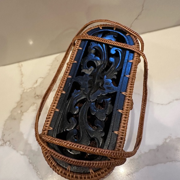 Handcrafted Rattan Bag - Picture 2 of 15